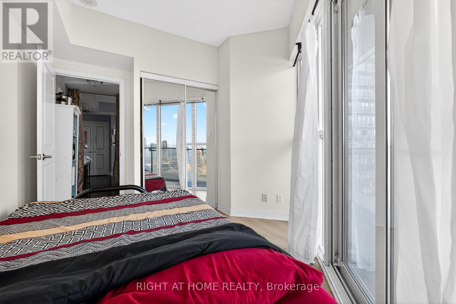 3806 - 50 Absolute Avenue, Mississauga, Ontario  L4Z 0A8 - Photo 15 - W13167650