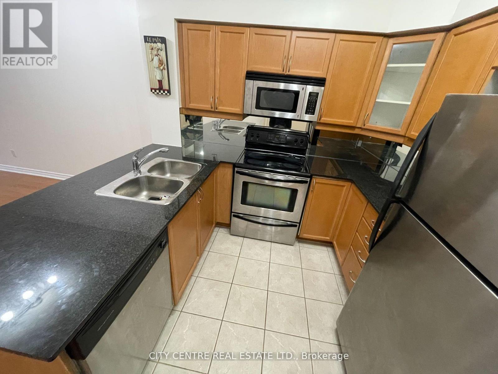 307 - 388 Prince Of Wales Drive, Mississauga, Ontario  L5B 0A1 - Photo 5 - W13167694