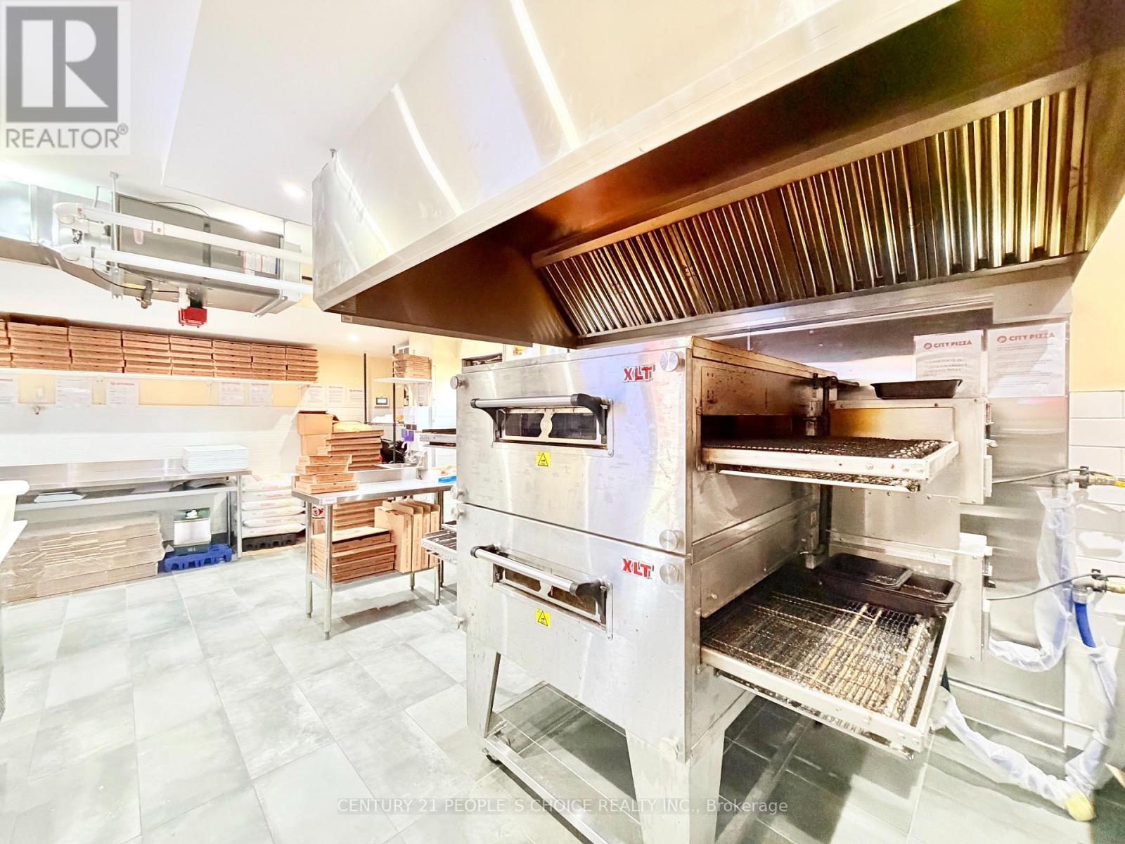 530 Scott Street, St. Catharines, Ontario  L2M 3X5 - Photo 15 - X13167672