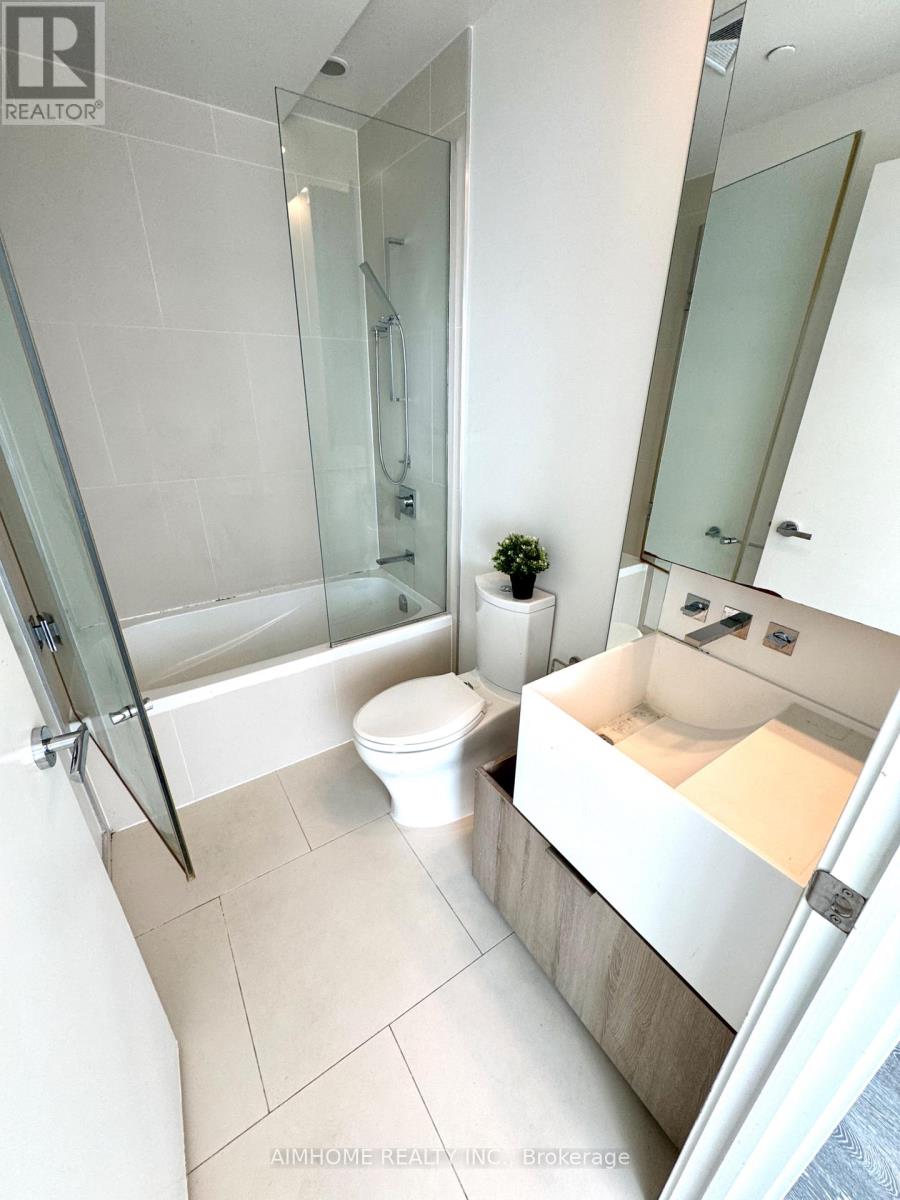 2510 - 1 Bloor Street E, Toronto, Ontario M4W 0A8 - Photo 17 - C13152358