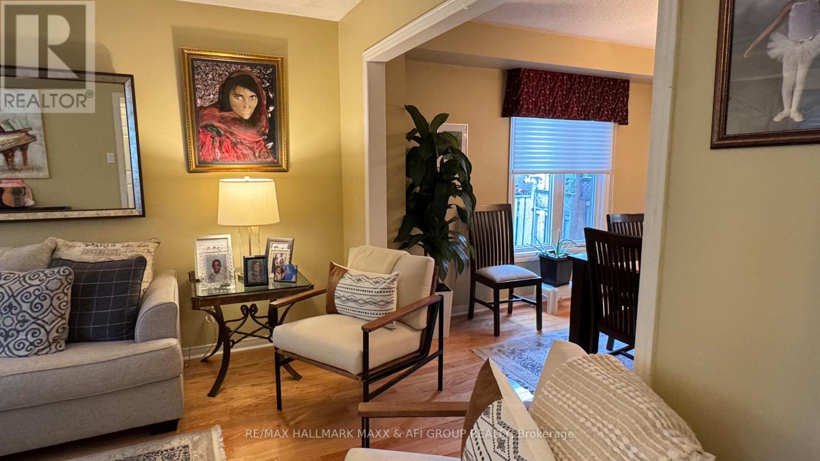 719 Shanahan Boulevard, Newmarket, Ontario  L3X 1P8 - Photo 6 - N13159564