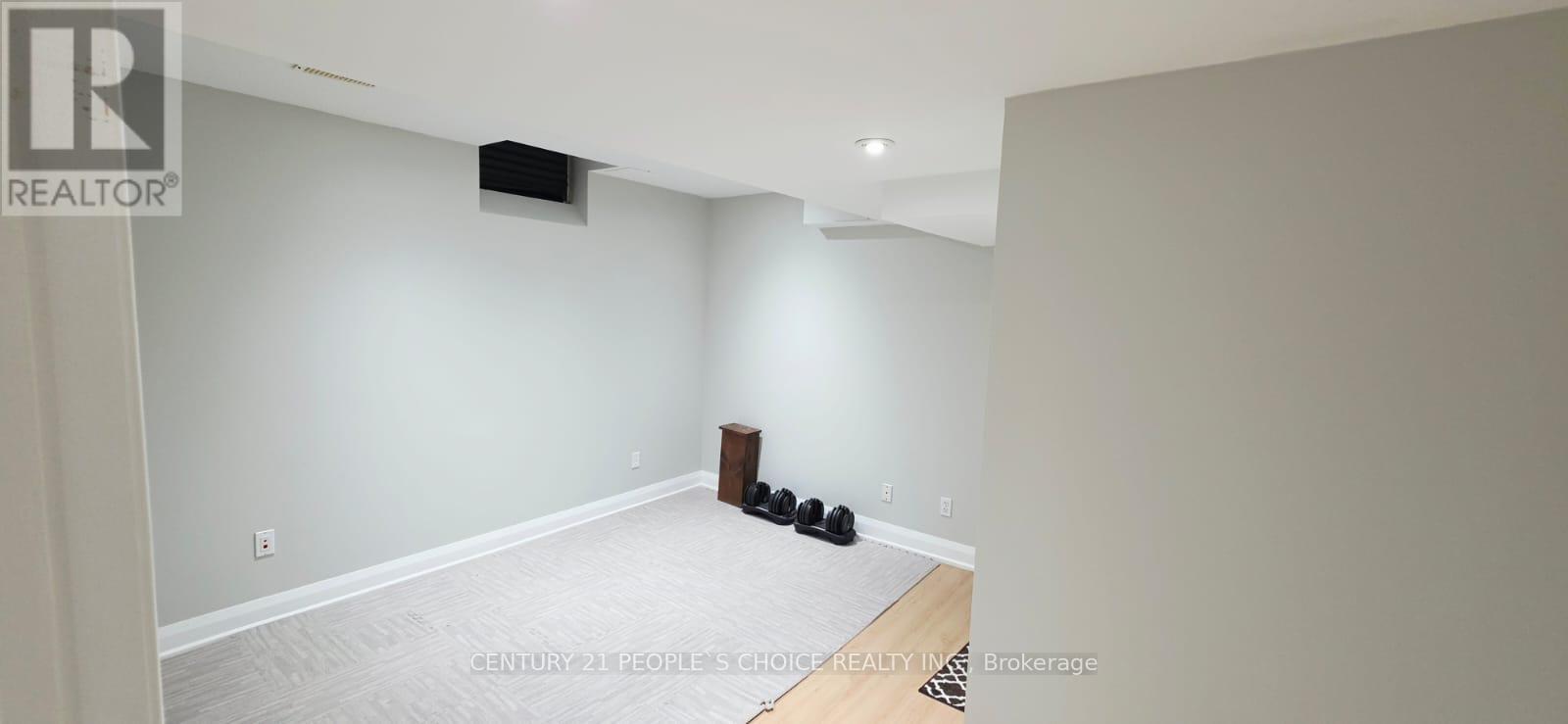 6682 Bansbridge Crescent, Mississauga, Ontario  L5N 6T5 - Photo 25 - W13166218