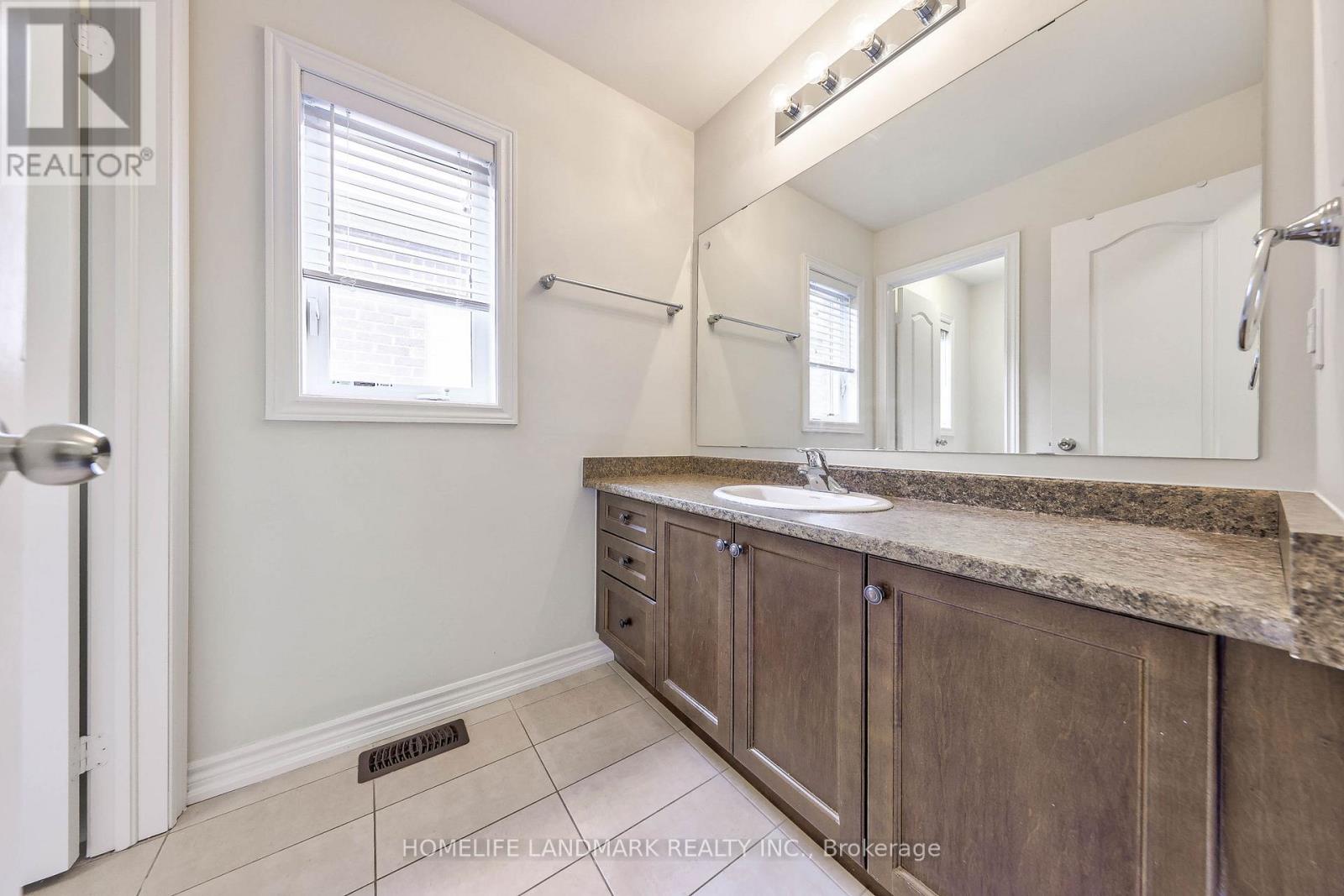 99 Colville Place, Milton, Ontario  L9E 7K6 - Photo 18 - W13167658