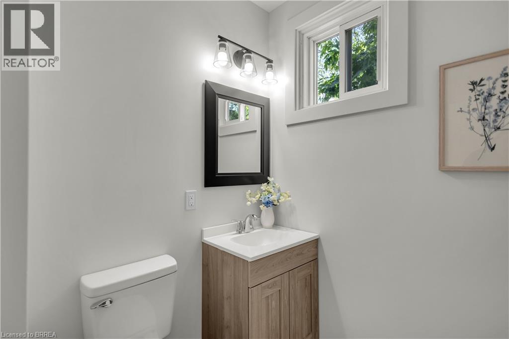 212 Chatham Street, Brantford, Ontario  N3S 4G8 - Photo 30 - 40831383