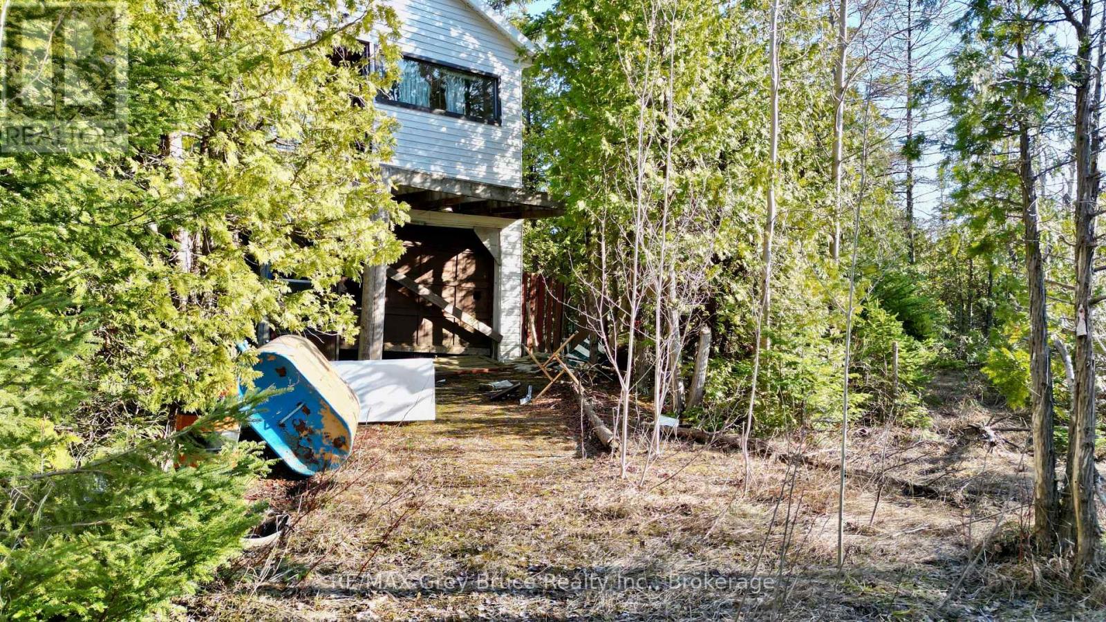 717 Spry Road, Northern Bruce Peninsula, Ontario  N0H 1W0 - Photo 18 - X13163258
