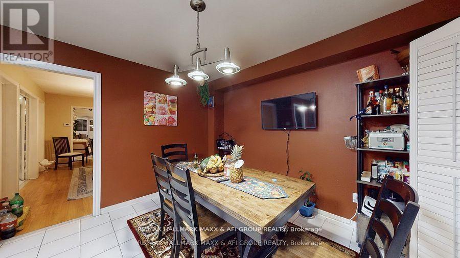 719 Shanahan Boulevard, Newmarket, Ontario  L3X 1P8 - Photo 11 - N13159564