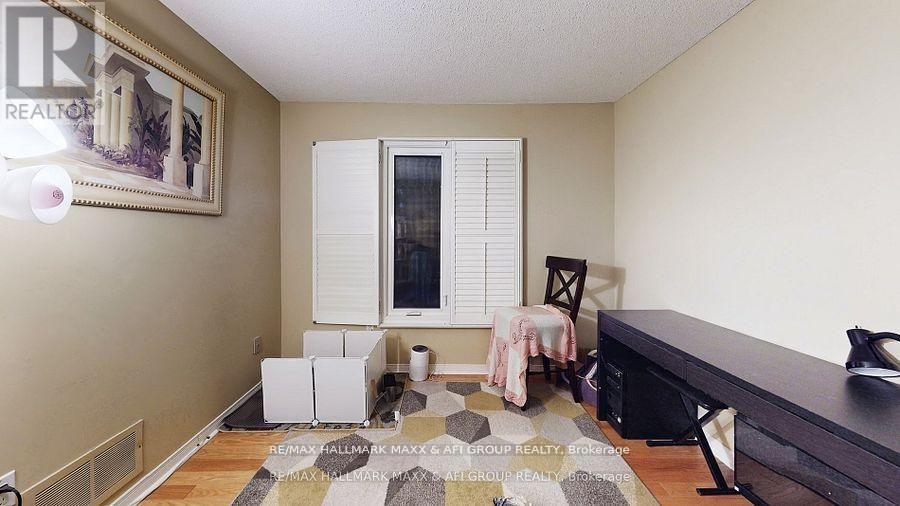 719 Shanahan Boulevard, Newmarket, Ontario  L3X 1P8 - Photo 18 - N13159564