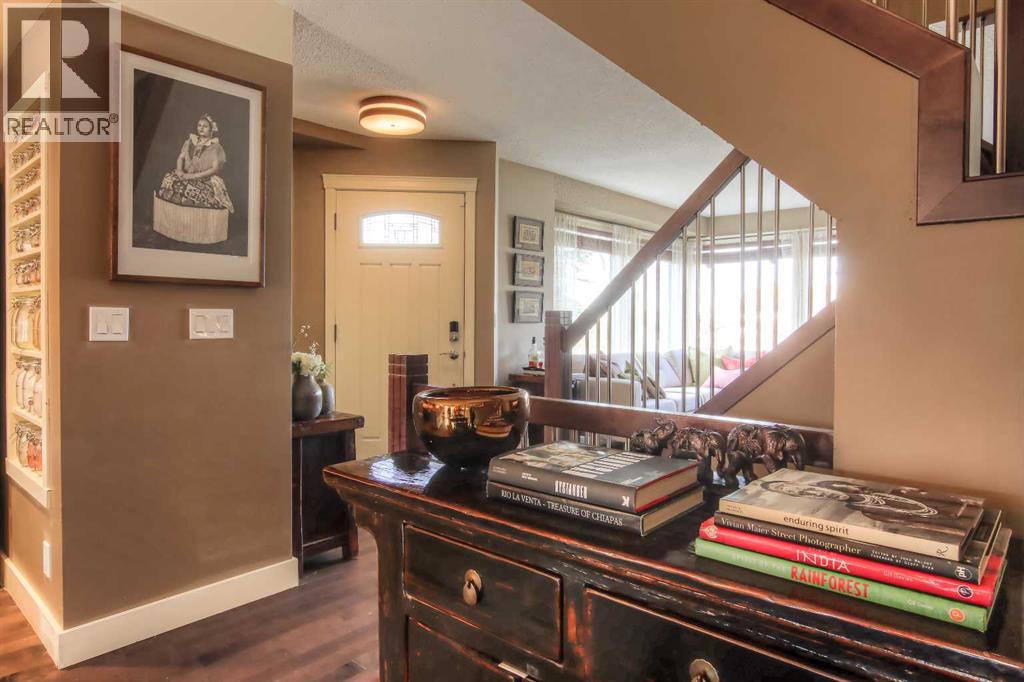1363 Berkley Drive NW, Calgary, Alberta  T3K 1T4 - Photo 24 - A2304460