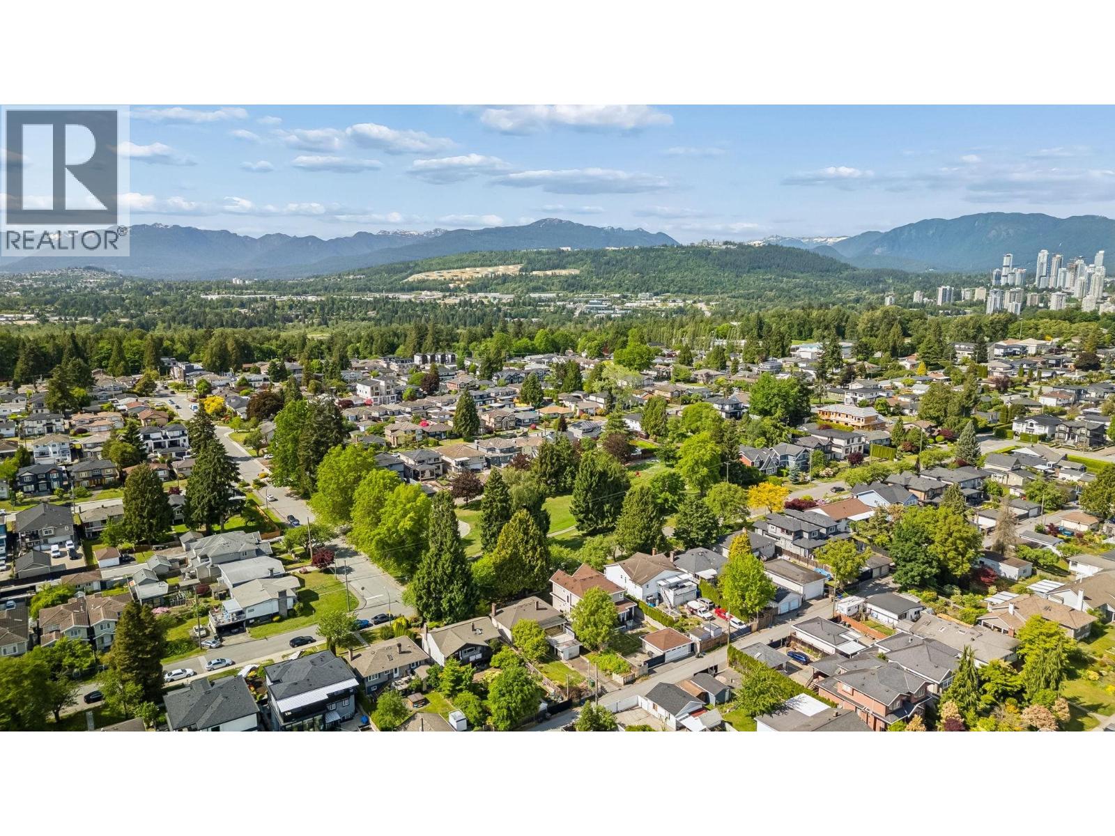 8406 12th Avenue, Burnaby, British Columbia  V3N 2L6 - Photo 16 - R3127043
