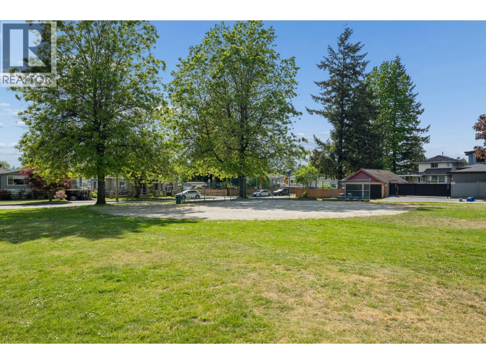 8406 12th Avenue, Burnaby, British Columbia  V3N 2L6 - Photo 18 - R3127043