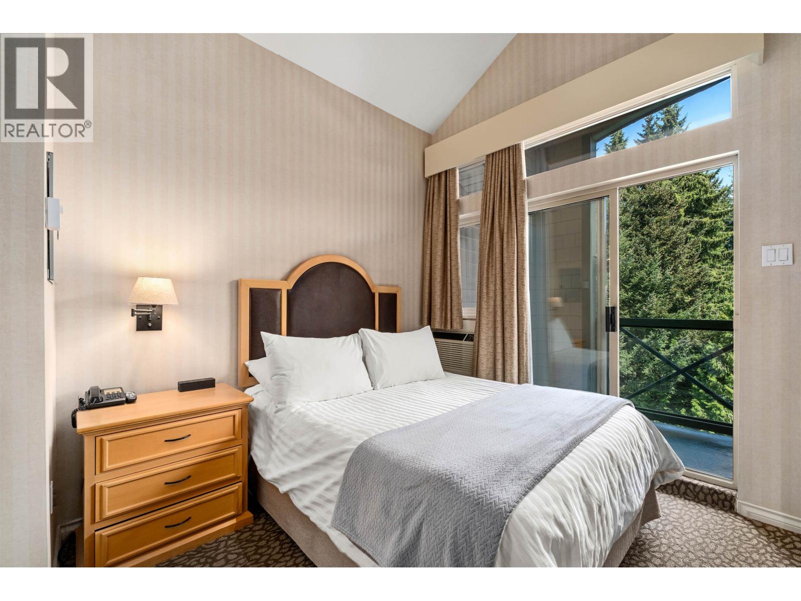409 4319 Main Street, Whistler, British Columbia  V8E 1B1 - Photo 3 - R3127235