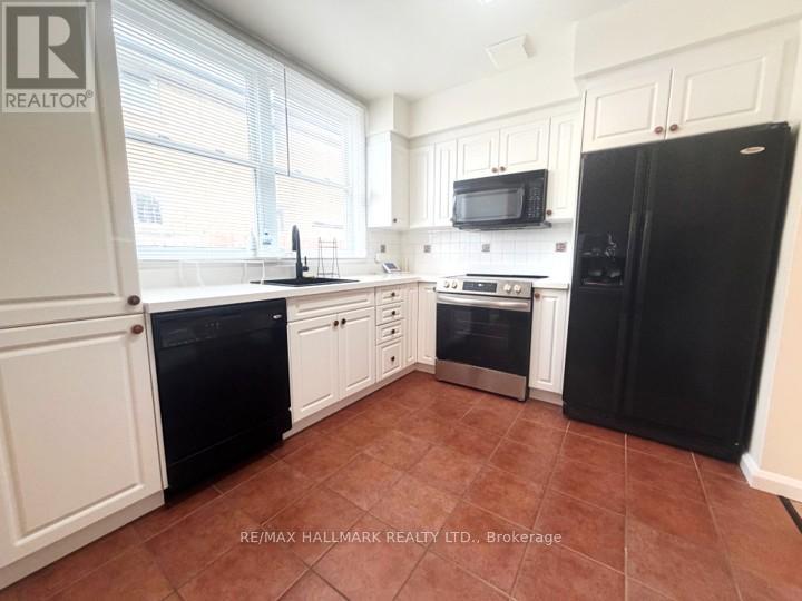 92 Guildwood Parkway, Toronto, Ontario  M1E 1P3 - Photo 4 - E13167340