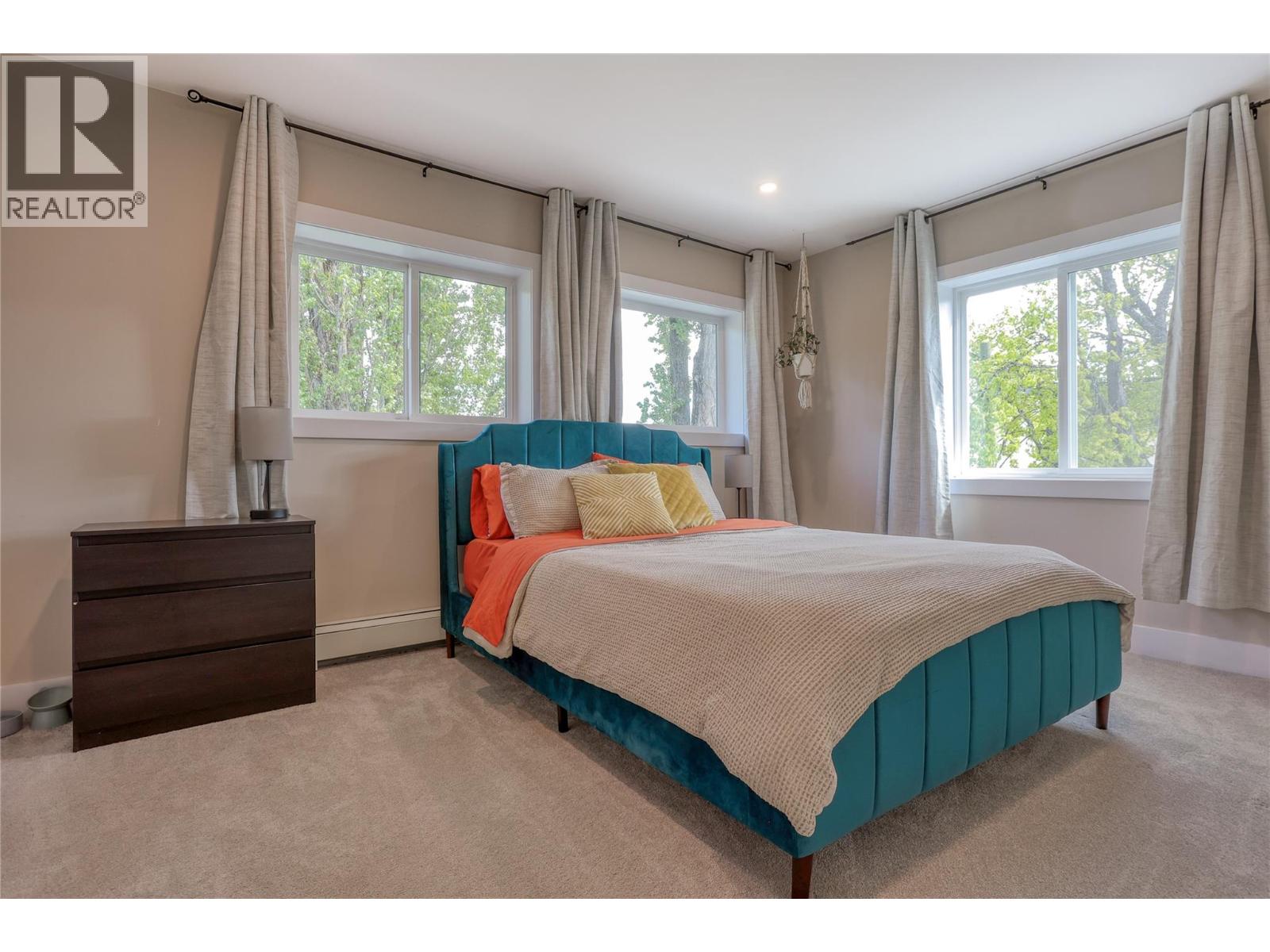 2058 Fifth Avenue, Rossland, British Columbia  V0G 1Y0 - Photo 26 - 10388251