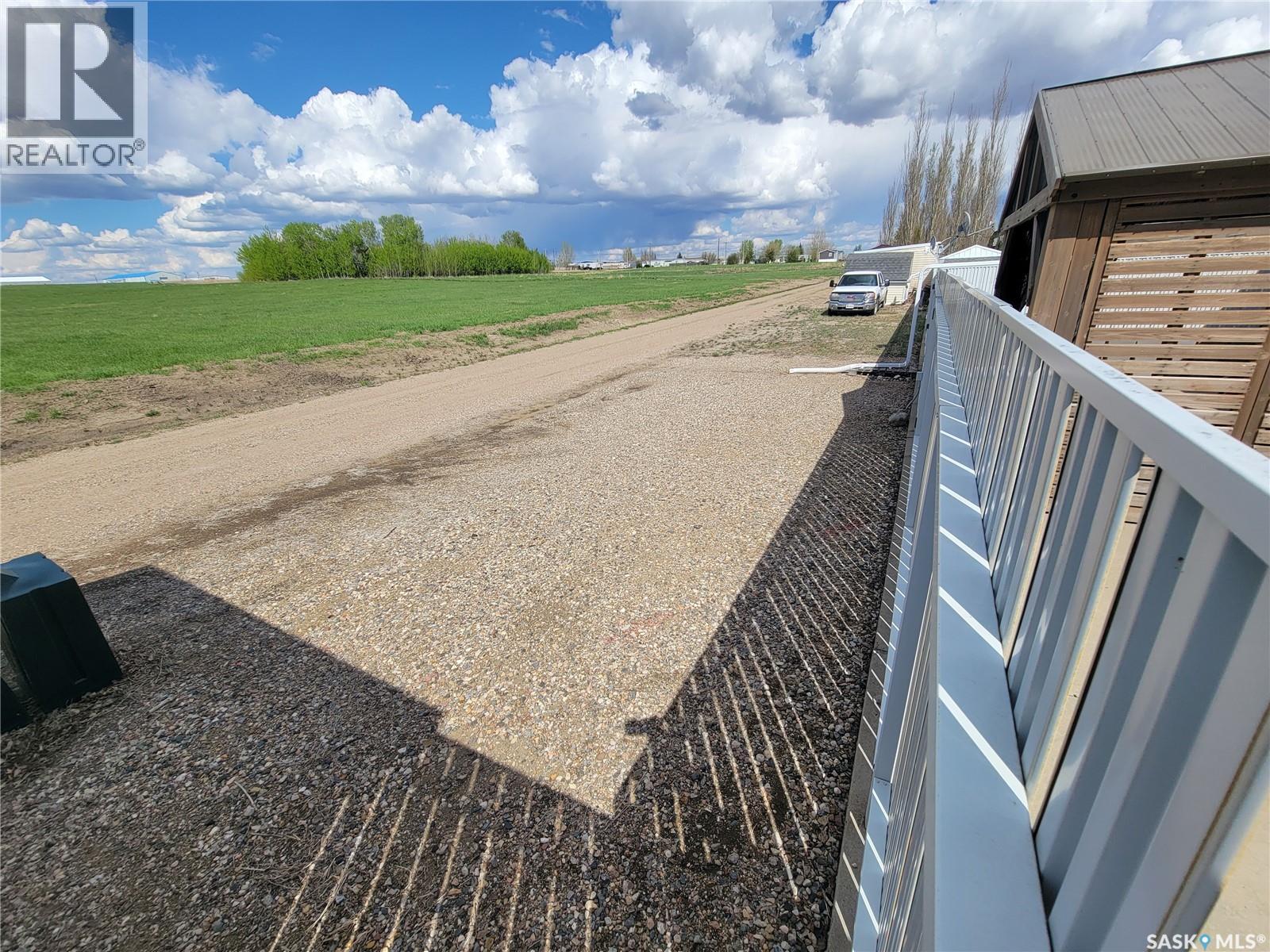 1 5352 Progress Street, Macklin, Saskatchewan  S0L 2C0 - Photo 28 - SK036911