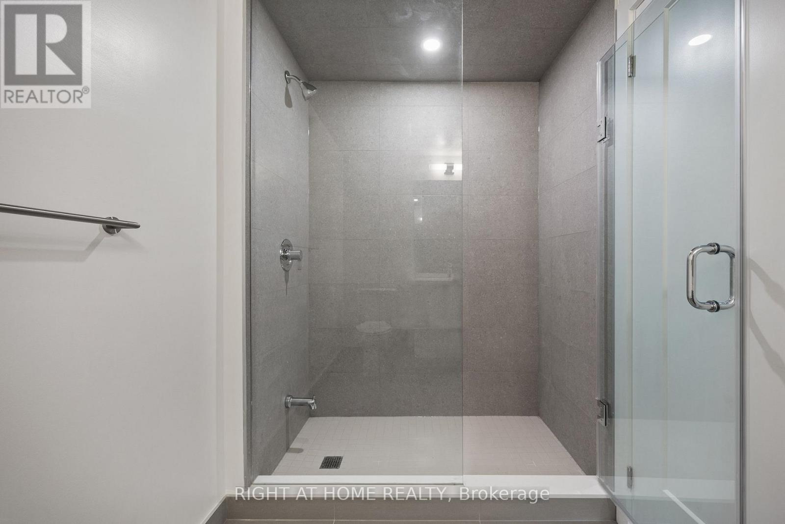 2211 - 2545 Simcoe Street, Oshawa, Ontario  L1L 0W3 - Photo 15 - E13167716