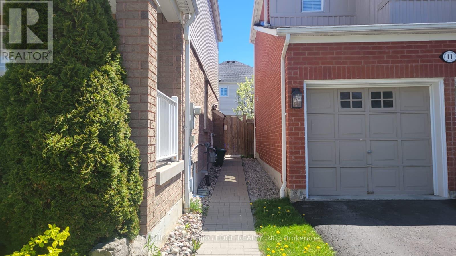 2 - 13 Quaintance Avenue, Ajax, Ontario  L1Z 1P3 - Photo 3 - E13167726