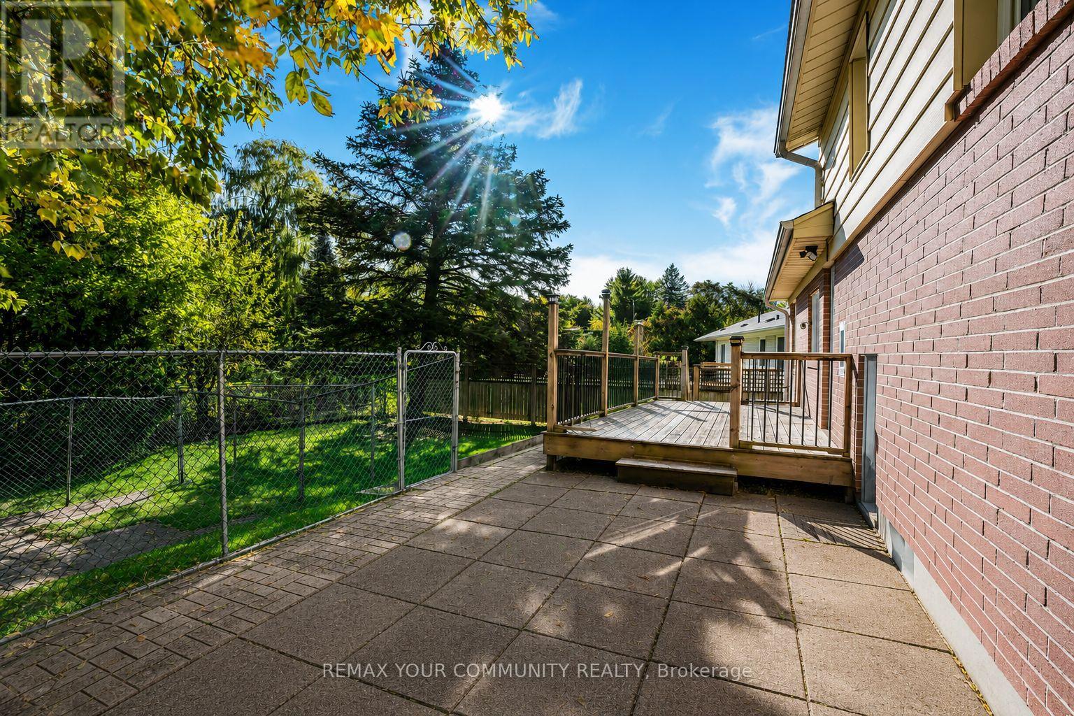 135 Libby Boulevard, Richmond Hill, Ontario  L4C 4V5 - Photo 11 - N13167710