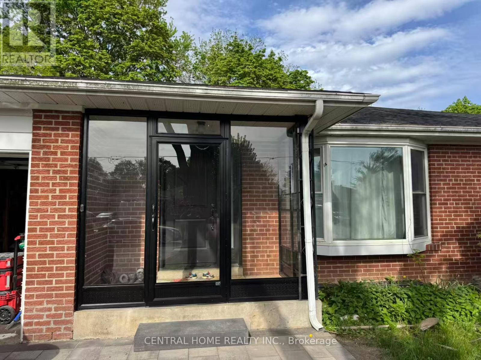 Main - 47 Sherwood Forest Drive, Markham, Ontario  L3P 1P5 - Photo 2 - N13167738