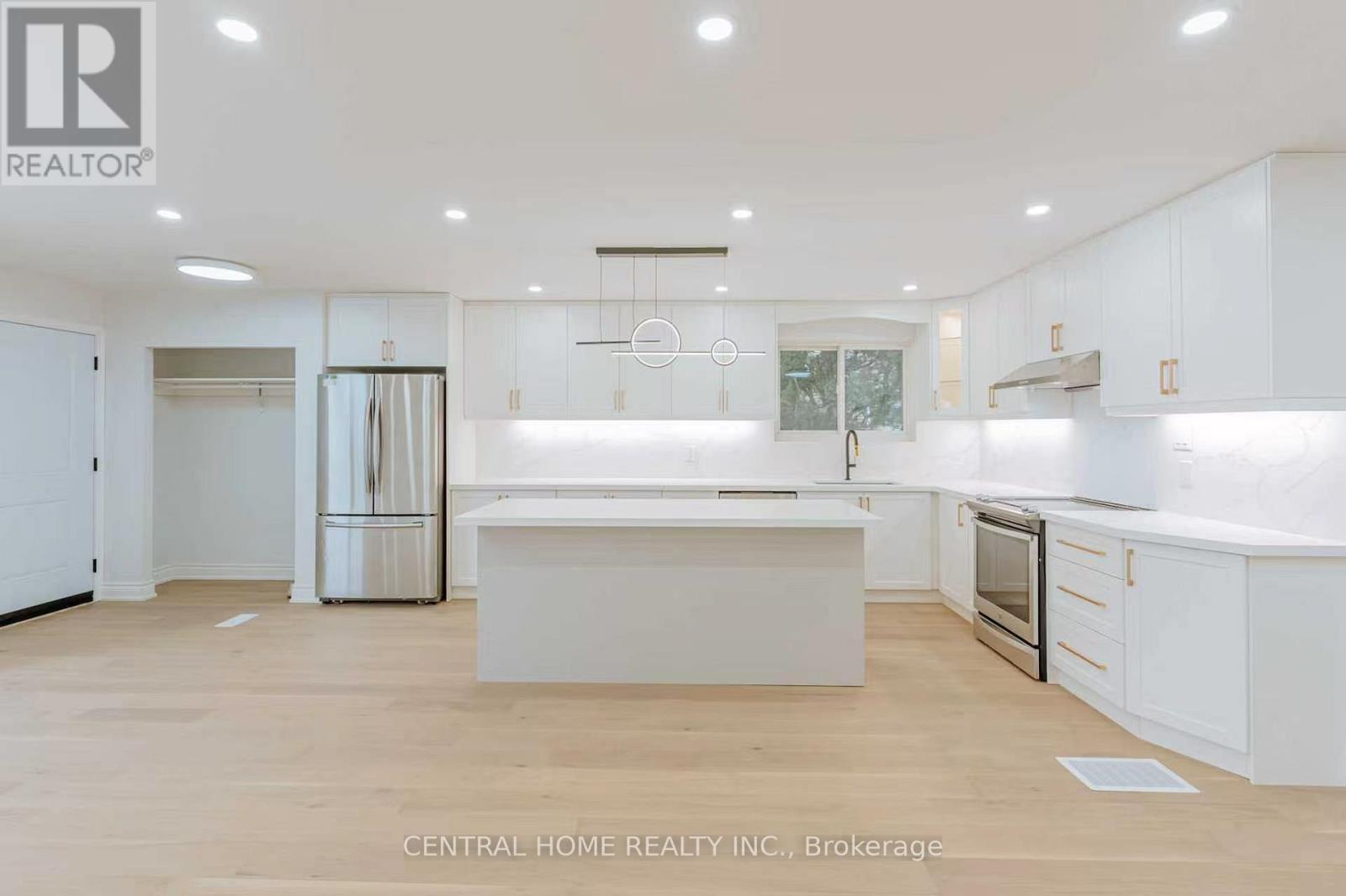 Main - 47 Sherwood Forest Drive, Markham, Ontario  L3P 1P5 - Photo 6 - N13167738