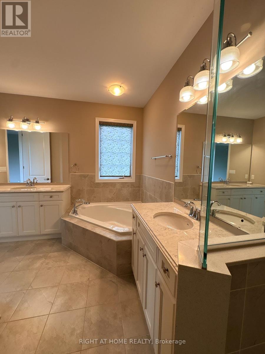332 Ellen Davidson Drive, Oakville, Ontario  L6M 0V1 - Photo 15 - W13167728