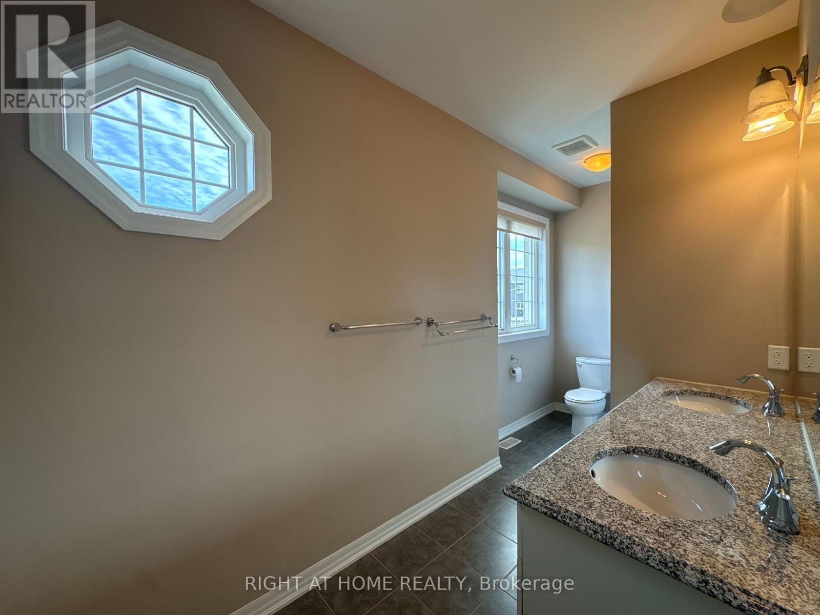 332 Ellen Davidson Drive, Oakville, Ontario  L6M 0V1 - Photo 18 - W13167728