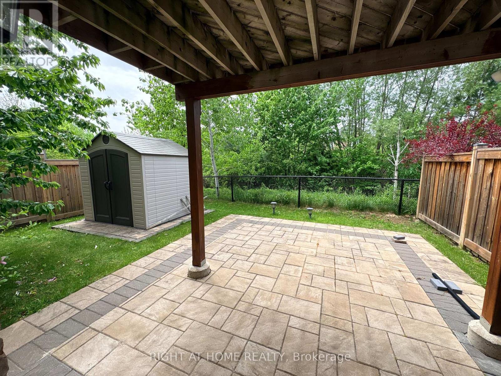 332 Ellen Davidson Drive, Oakville, Ontario  L6M 0V1 - Photo 23 - W13167728