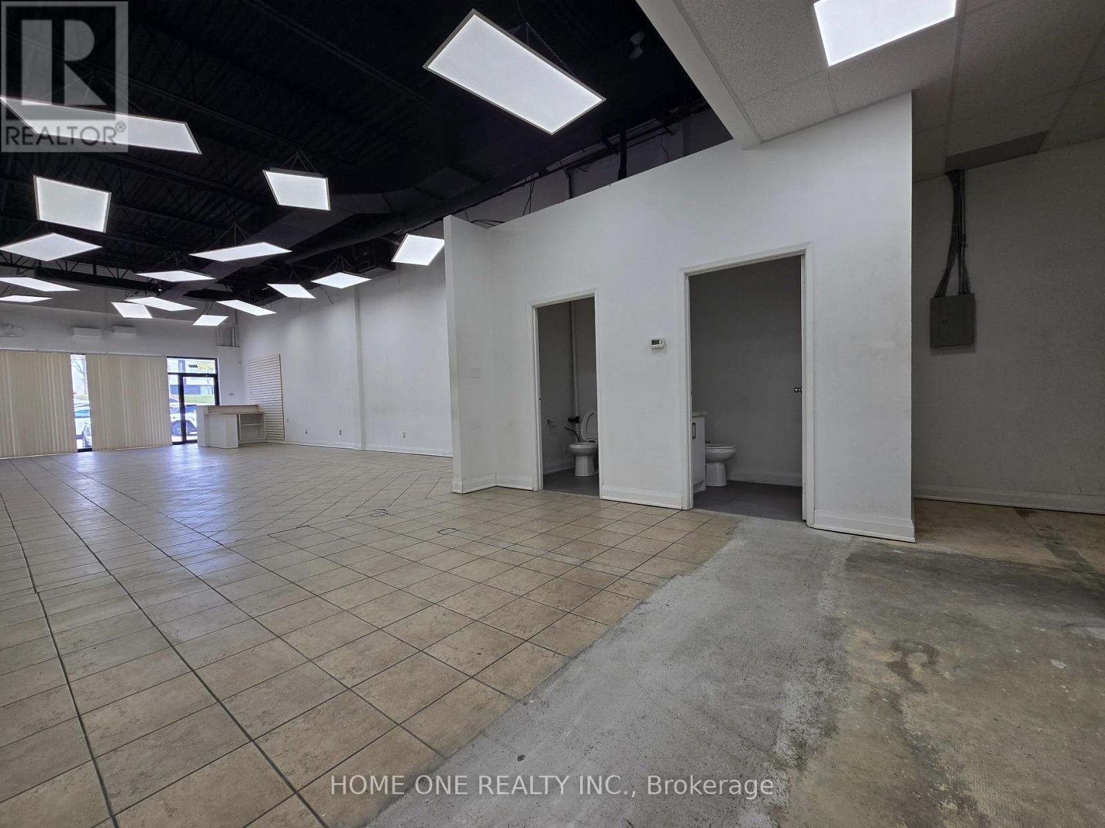 3616 Victoria Park Avenue, Toronto, Ontario  M2H 3B2 - Photo 6 - C13167698