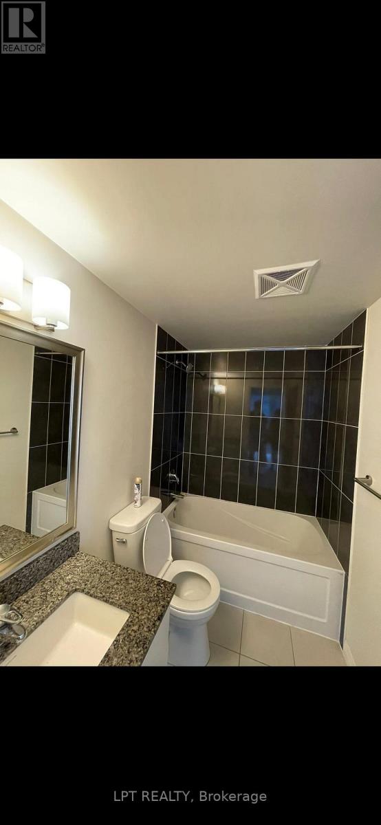 1809 - 75 Eglinton Avenue W, Mississauga, Ontario  L5R 0E5 - Photo 11 - W12958956