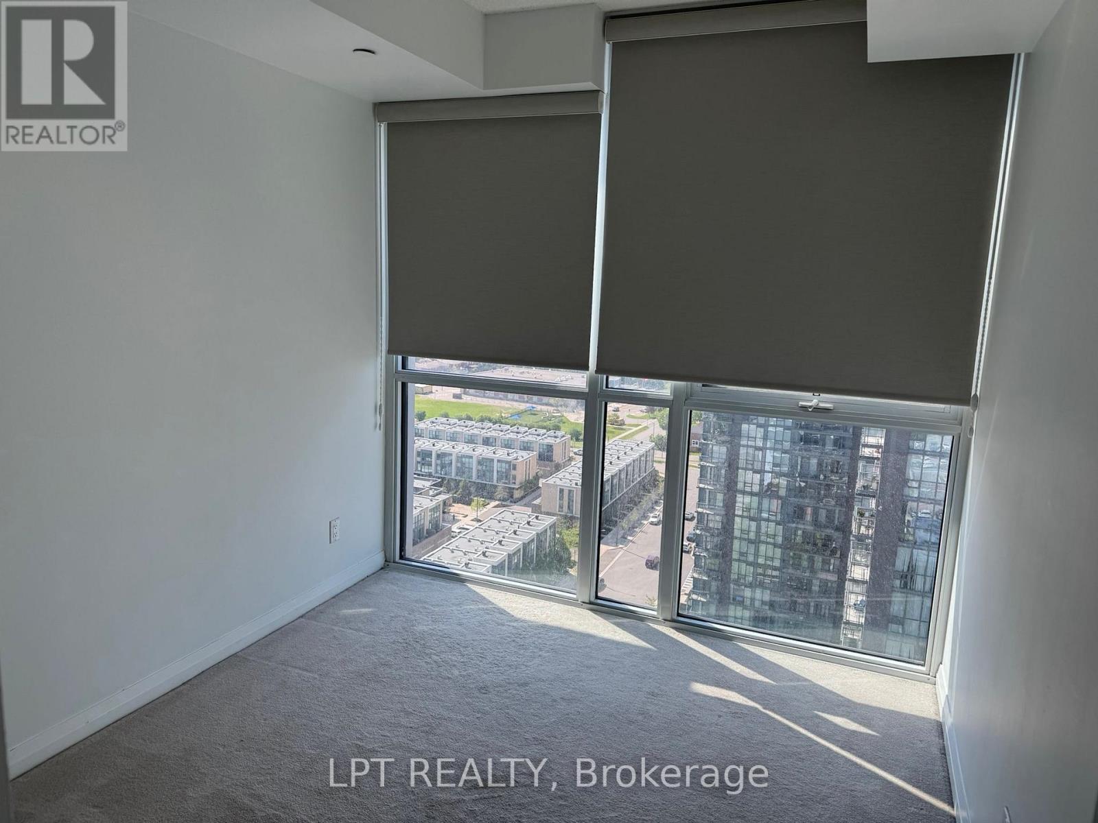 1809 - 75 Eglinton Avenue W, Mississauga, Ontario  L5R 0E5 - Photo 4 - W12958956