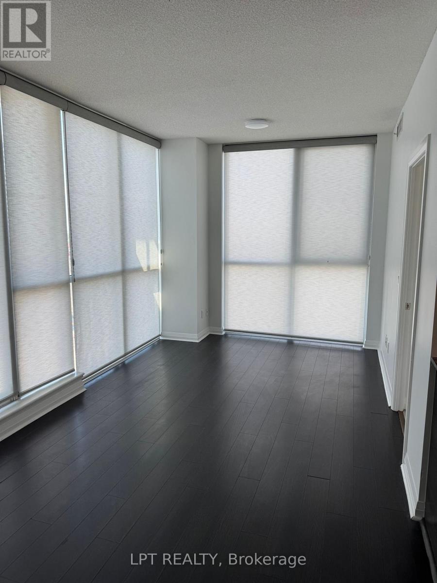 1809 - 75 Eglinton Avenue W, Mississauga, Ontario  L5R 0E5 - Photo 9 - W12958956
