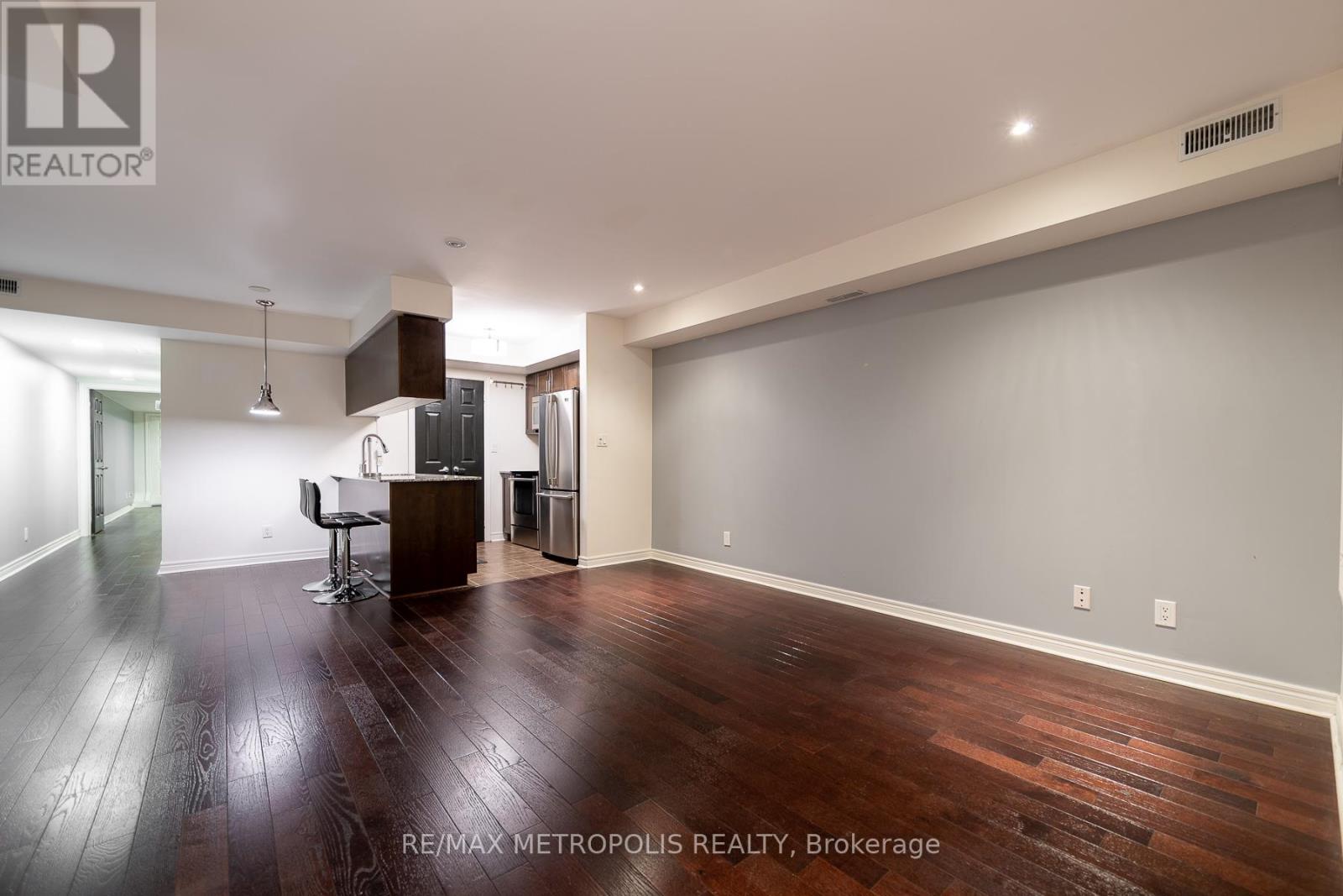 102 - 128 Aerodrome Crescent, Toronto, Ontario  M4G 4J2 - Photo 7 - C13167744