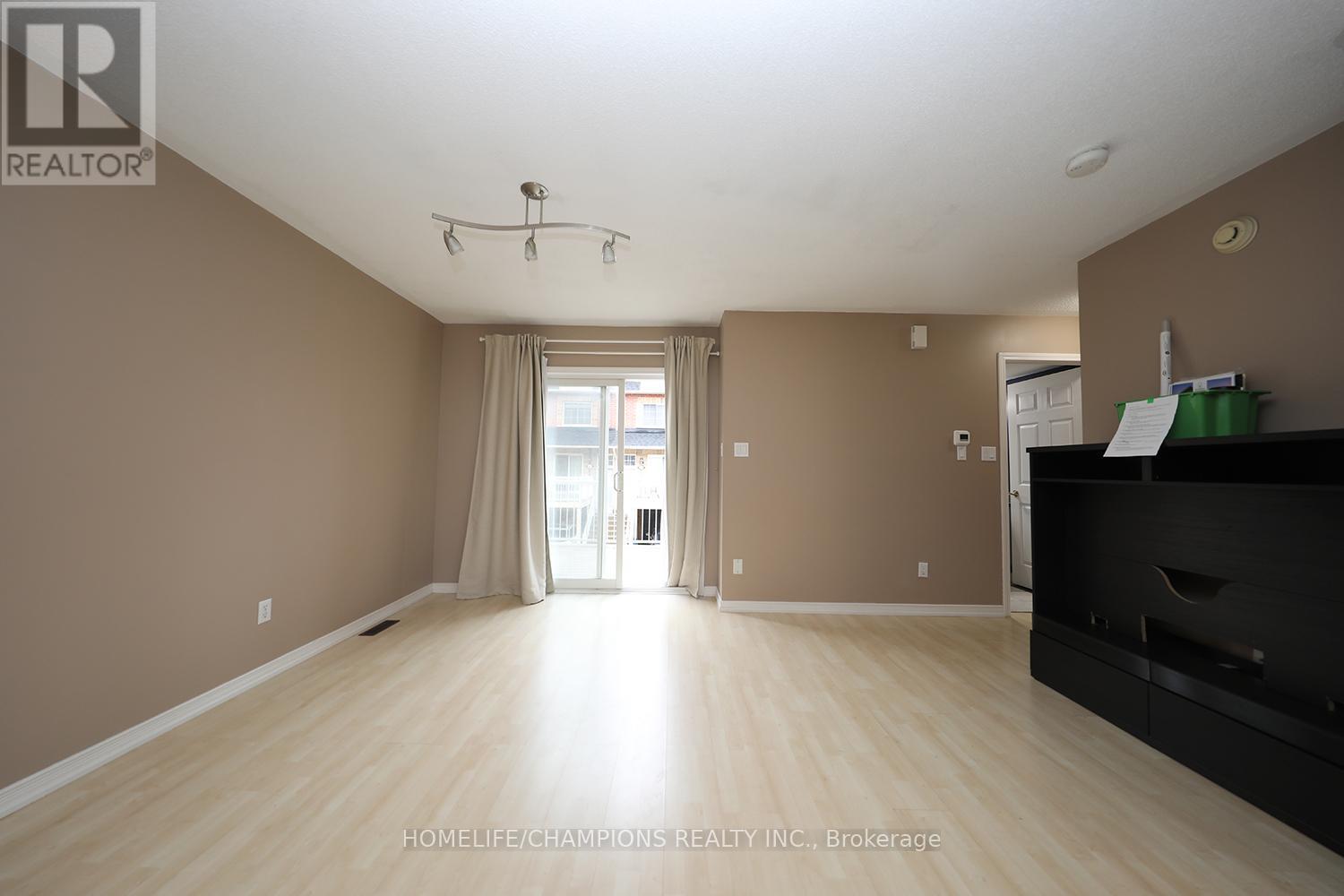 39 - 1775 Valley Farm Road, Pickering, Ontario  L1V 7J9 - Photo 4 - E13167746