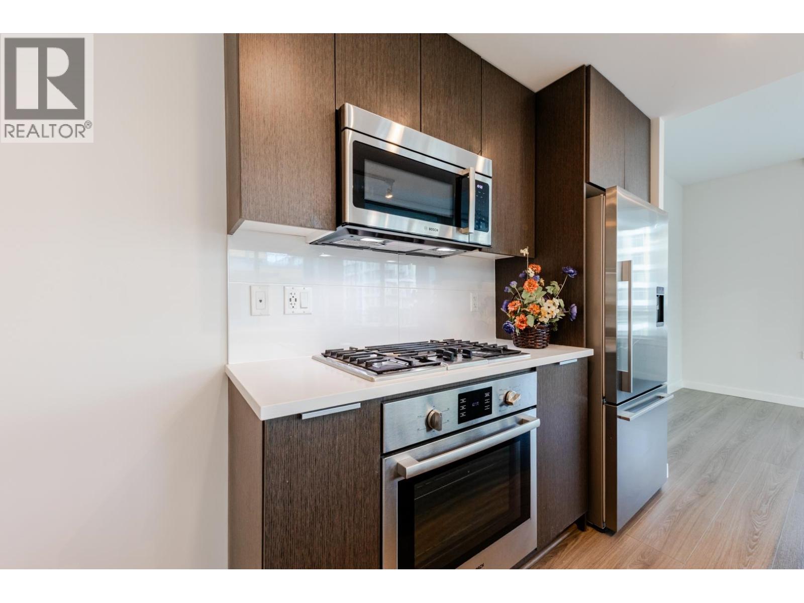 914 8628 Hazelbridge Way, Richmond, British Columbia  V7A 3M3 - Photo 8 - R3127241