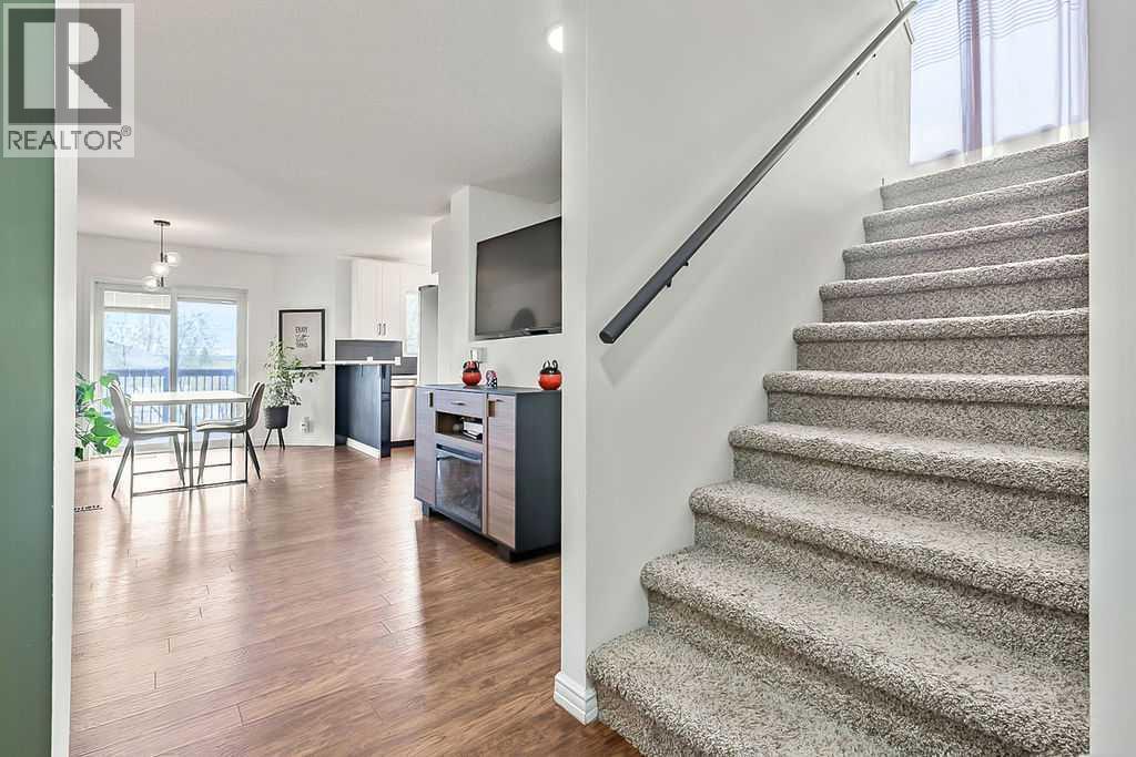 145 Harvest Glen Way Ne, Calgary, Alberta  T3K 4J4 - Photo 4 - A2312689