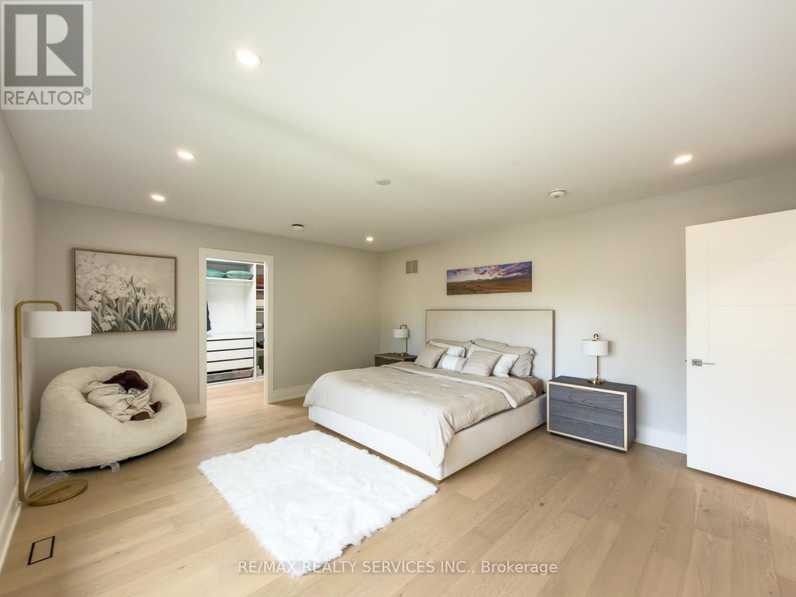 519 Third Line, Oakville, Ontario  L6L 4A8 - Photo 26 - W13167750