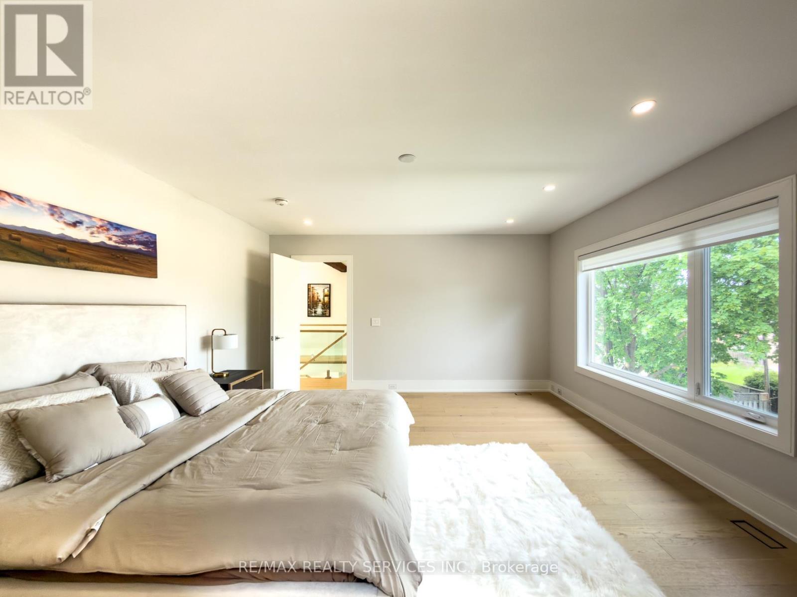 519 Third Line, Oakville, Ontario  L6L 4A8 - Photo 27 - W13167750