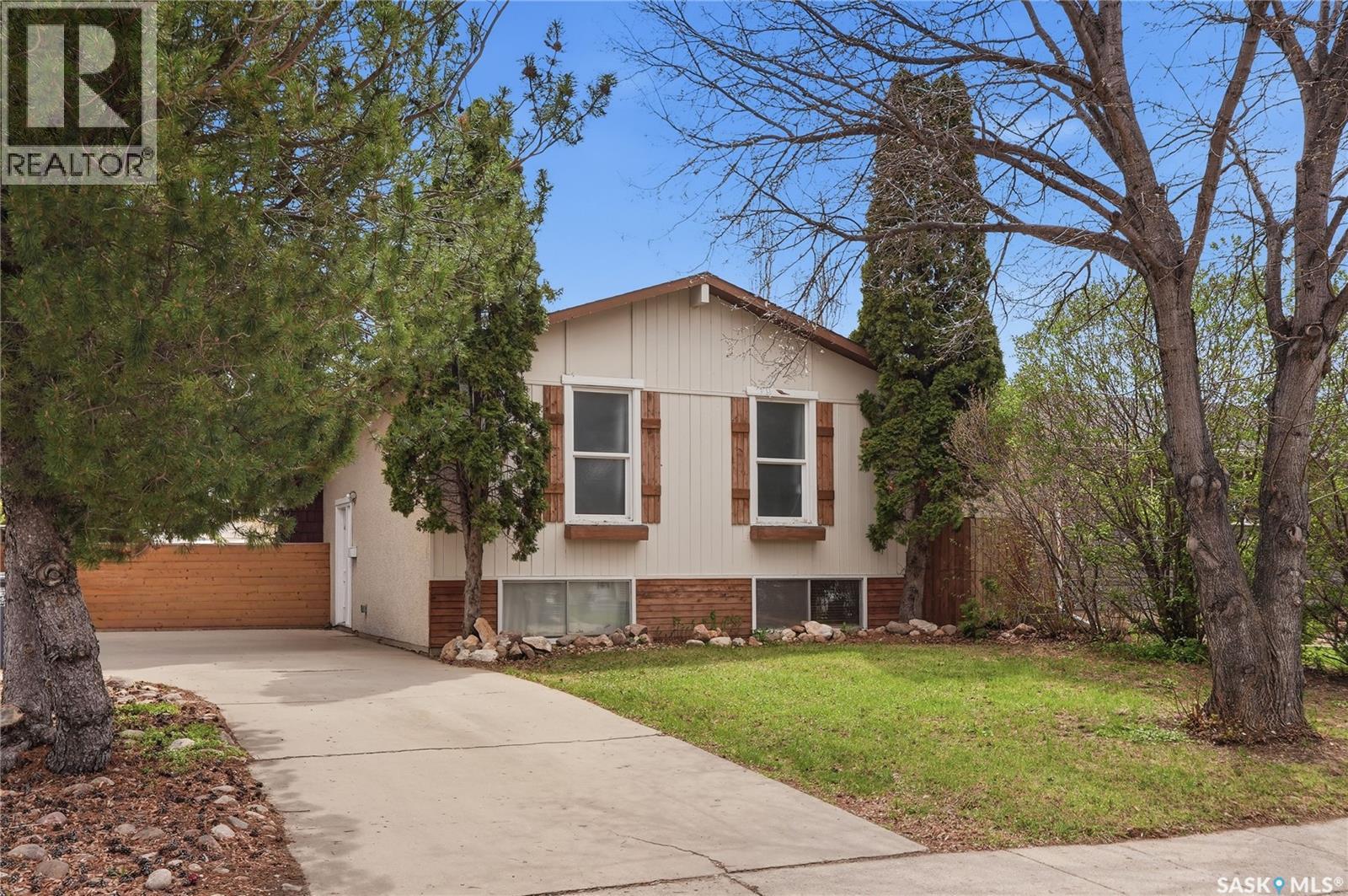 405 St Laurent CRESCENT, Saskatoon, Saskatchewan