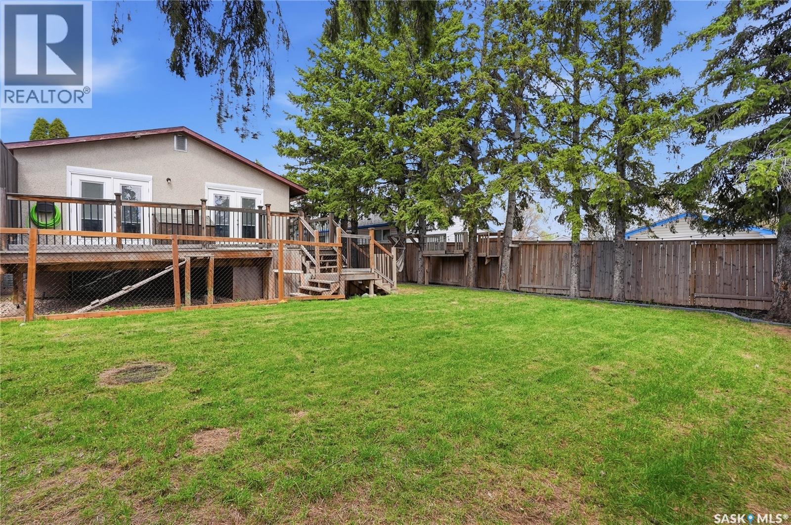 405 St Laurent Crescent, Saskatoon, Saskatchewan  S7L 4X3 - Photo 46 - SK036948