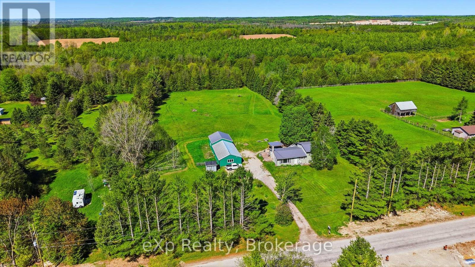 174364 Mulock Road, West Grey, Ontario  N0G 1S0 - Photo 1 - X13167074