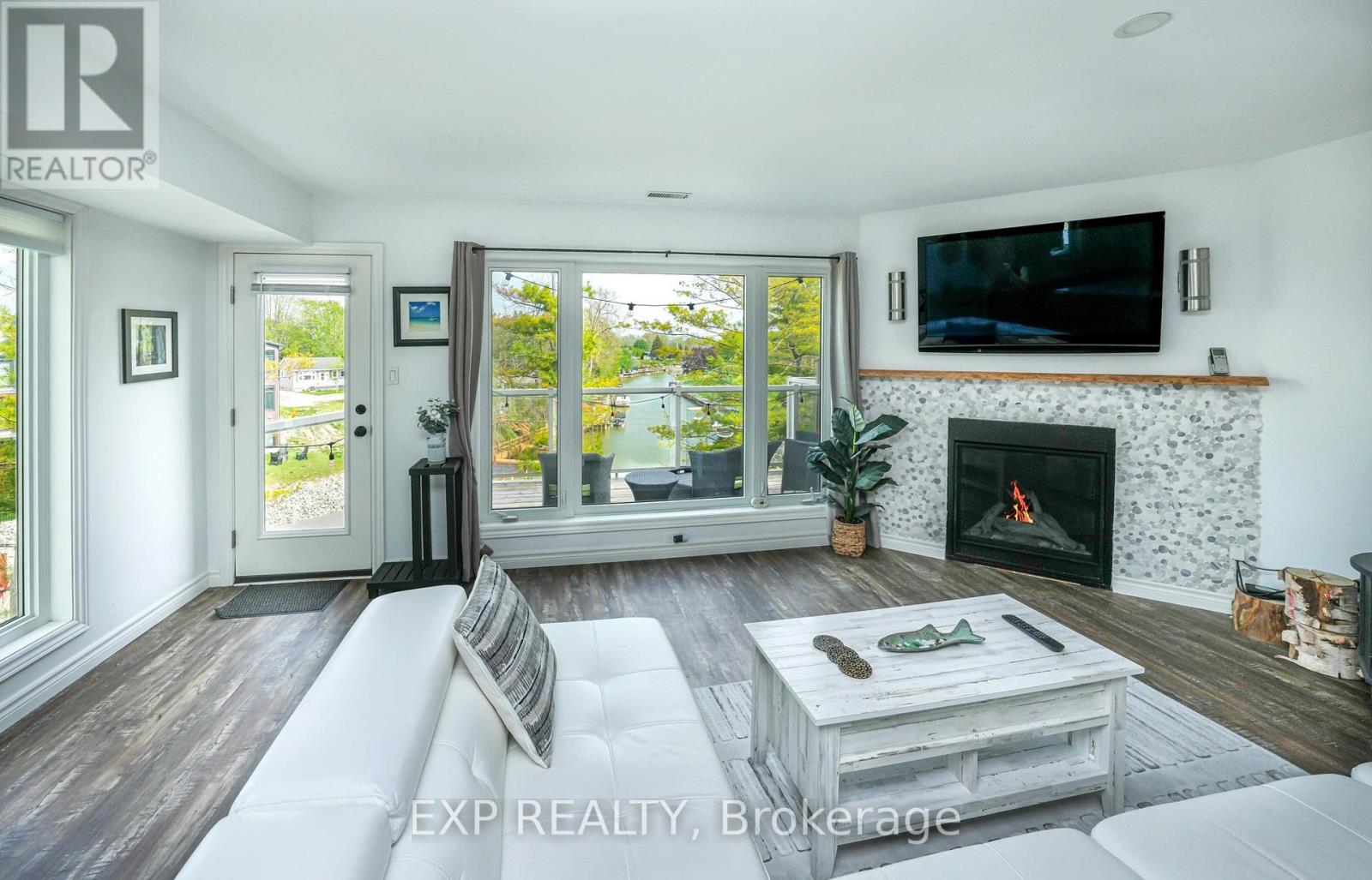 4 - 40 Ontario Street, Lambton Shores, Ontario  N0M 1T0 - Photo 13 - X13166266