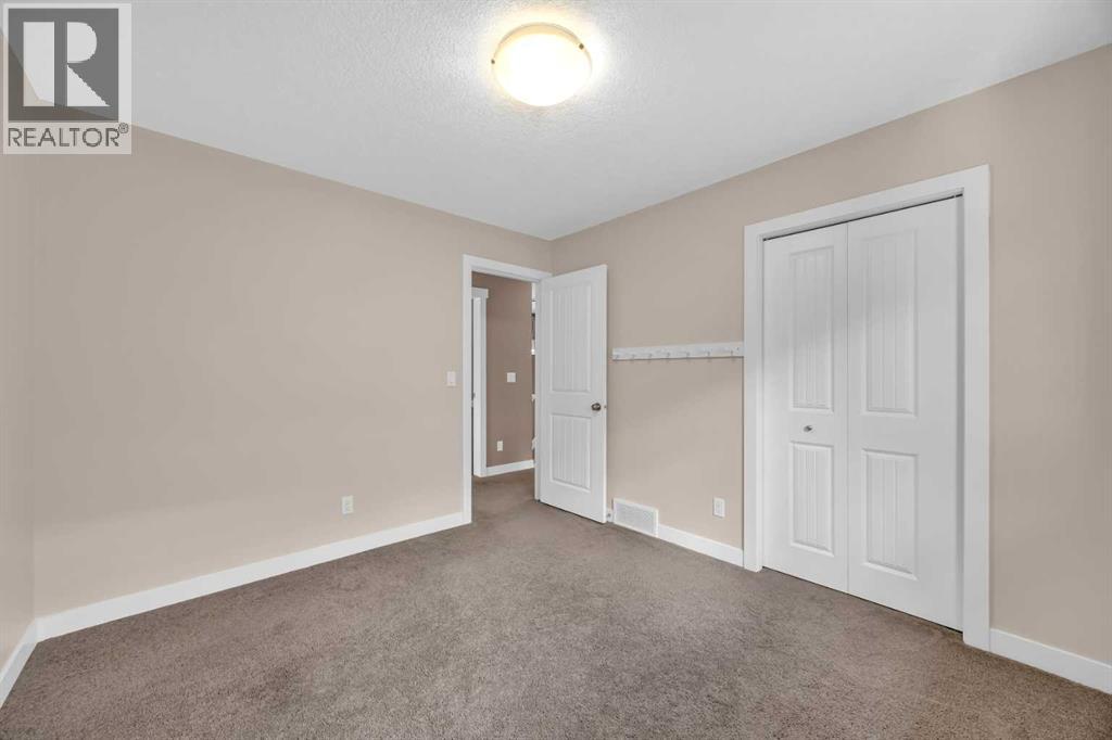 131 Sherwood Street NW, Calgary, Alberta T3R 0P1 - Photo 34 - A2306053