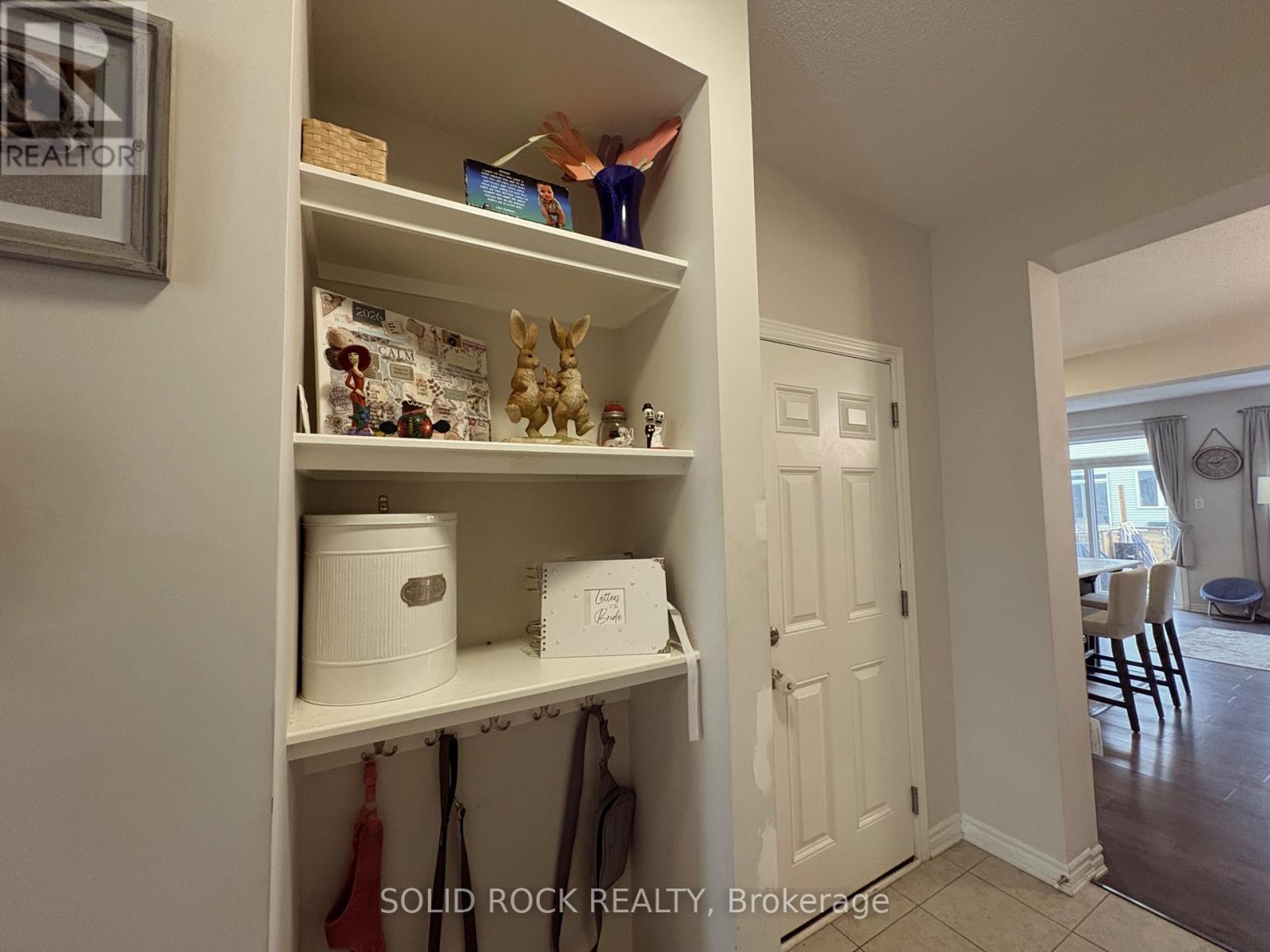 719 Derreen Avenue, Ottawa, Ontario K2S 2Y9 - Photo 7 - X13167762