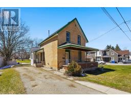588 11TH AVENUE, Hanover, Ontario