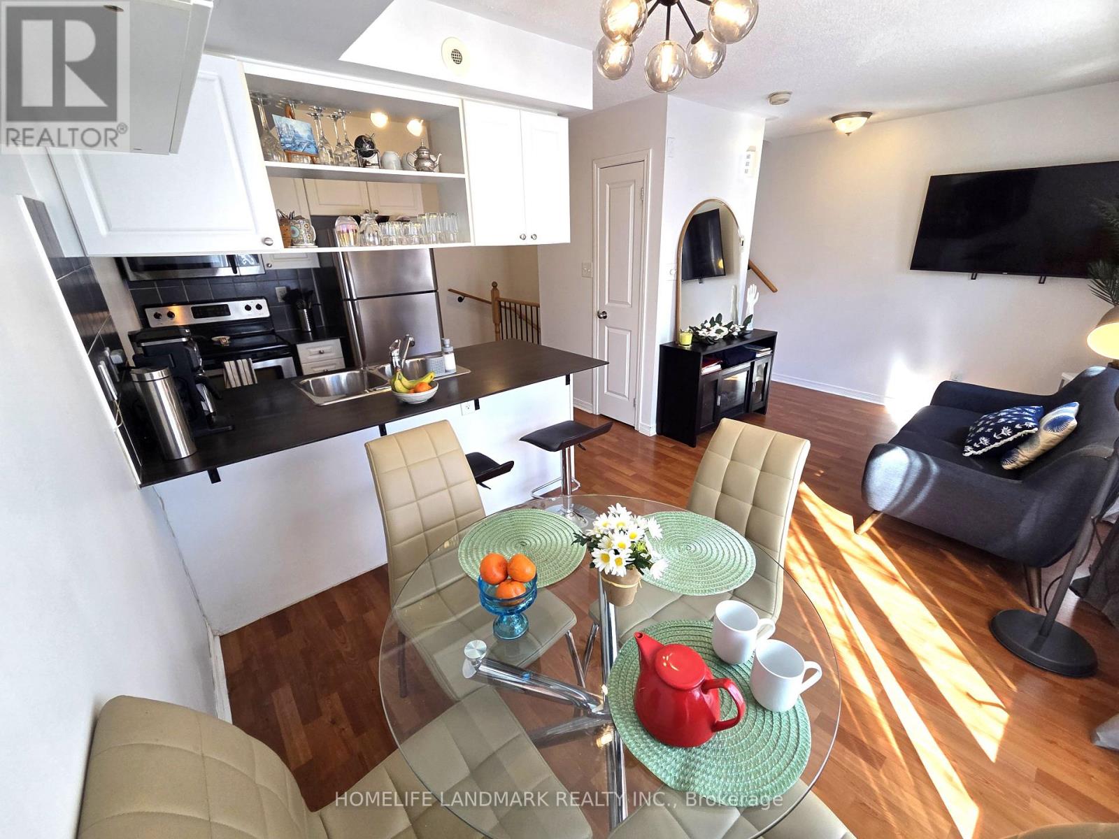 2 - 74 Munro Street, Toronto, Ontario  M4M 2S9 - Photo 15 - E13114522