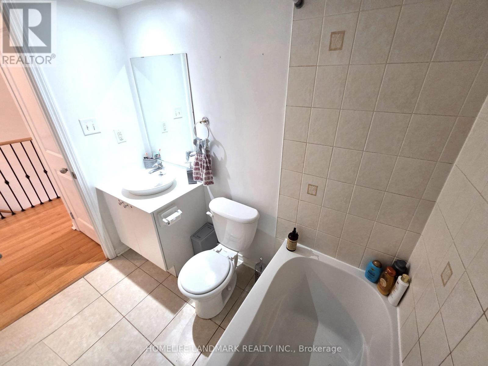 2 - 74 Munro Street, Toronto, Ontario  M4M 2S9 - Photo 29 - E13114522