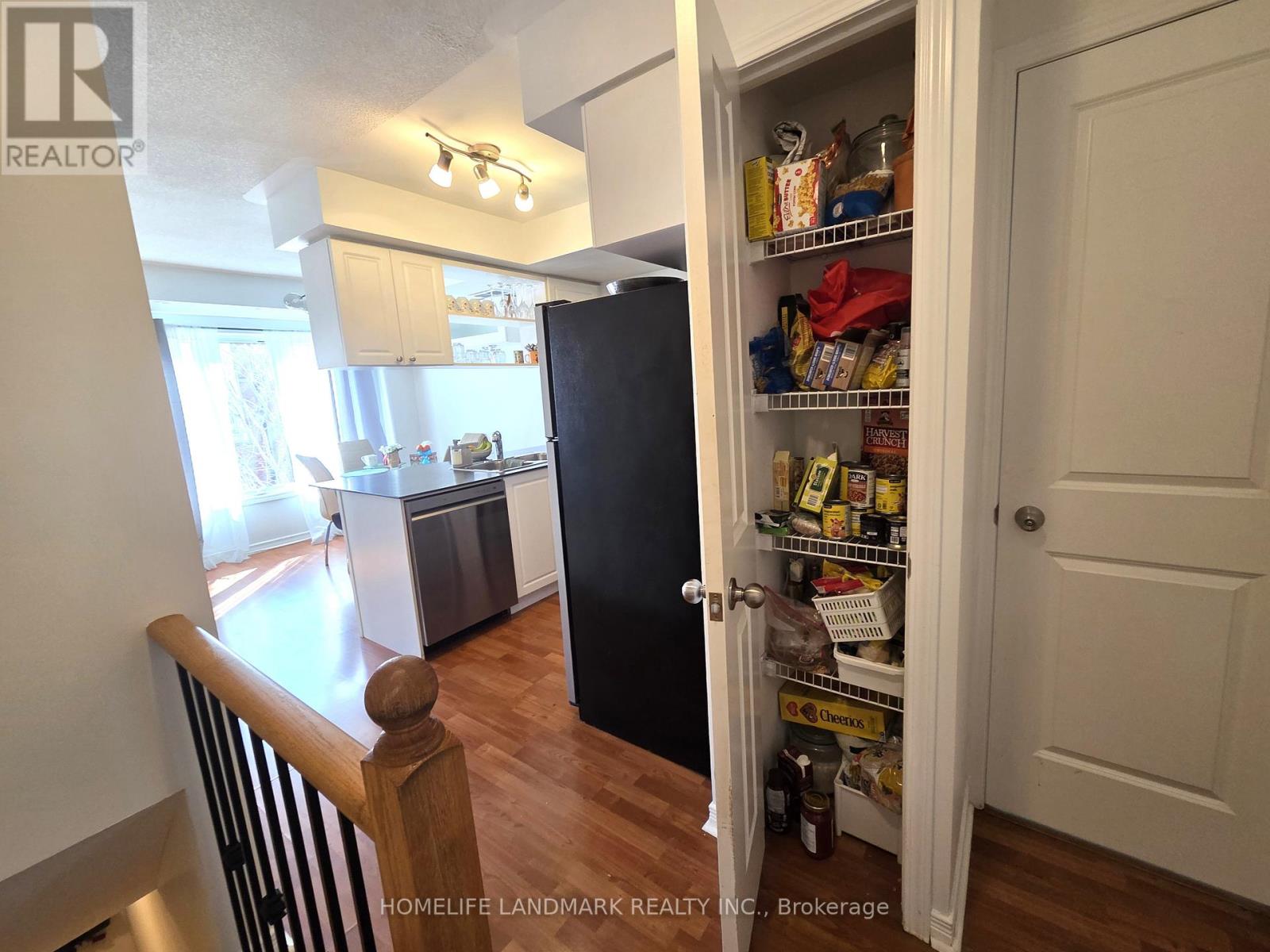 2 - 74 Munro Street, Toronto, Ontario  M4M 2S9 - Photo 8 - E13114522