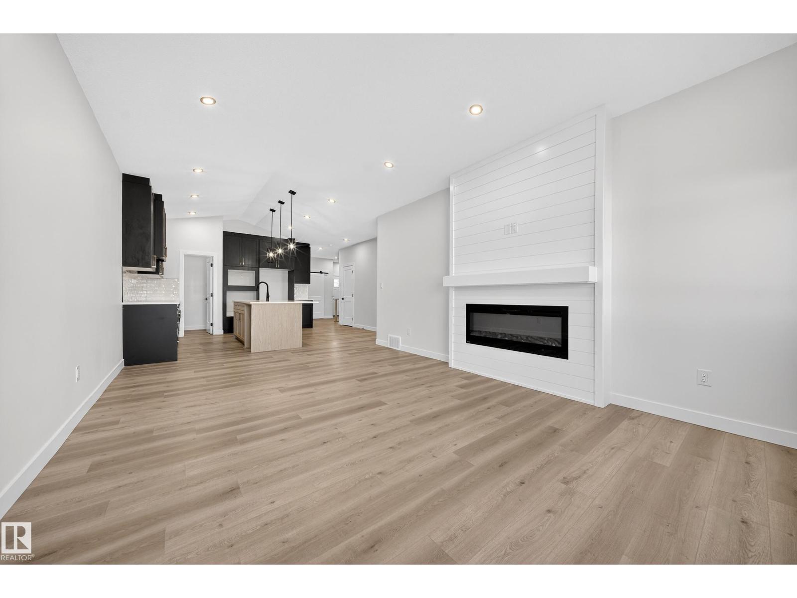 3325 Chickadee Drive NW, Edmonton, Alberta  T5V 1R5 - Photo 29 - E4476459
