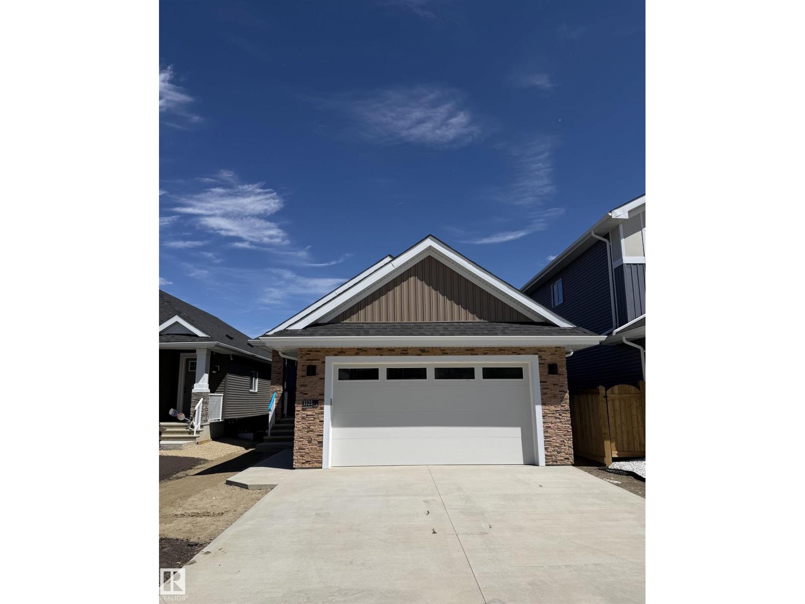 3325 Chickadee Drive NW, Edmonton, Alberta  T5V 1R5 - Photo 1 - E4476459