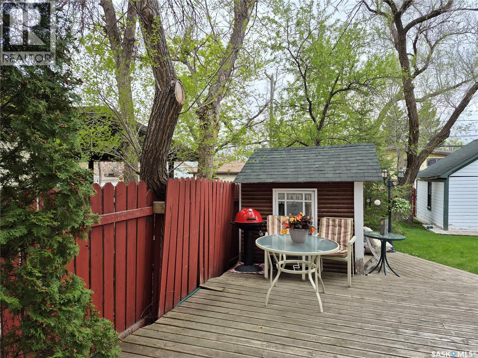 244 3rd Avenue NW, Swift Current, Saskatchewan  S9H 0S1 - Photo 40 - SK036810