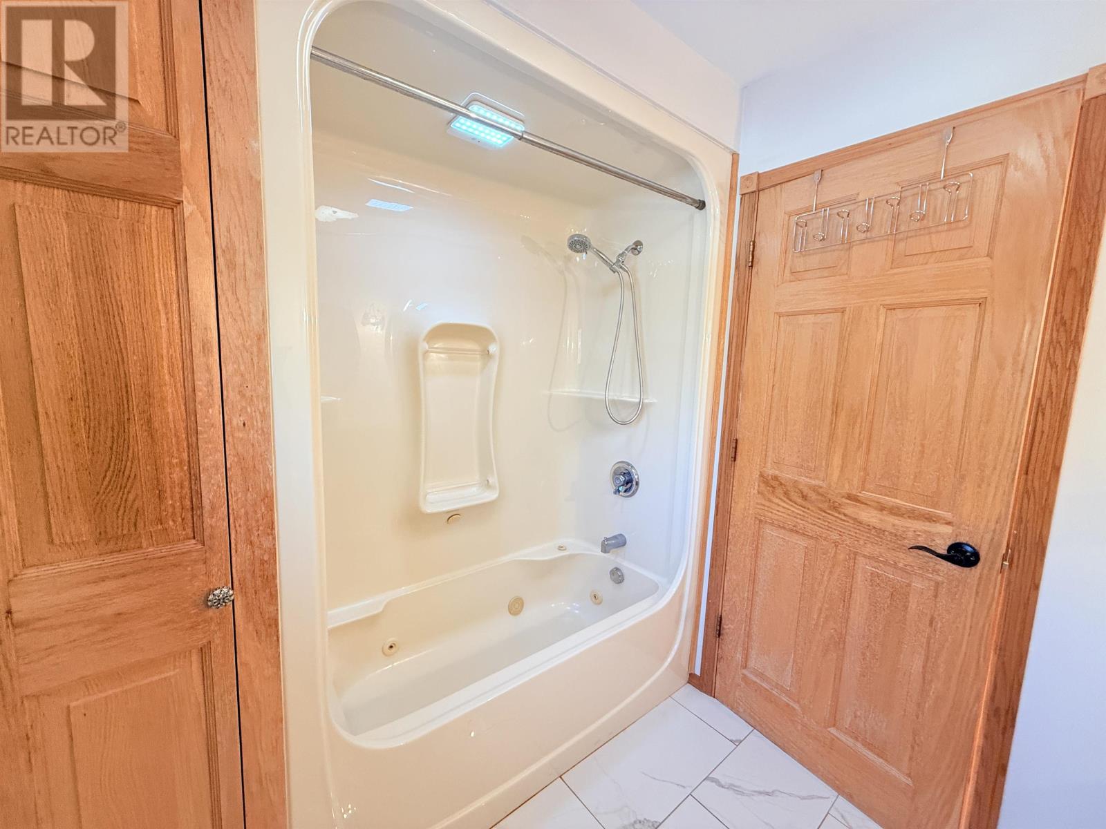 179 Drayton Rd, Sioux Lookout, Ontario  P8T 0A7 - Photo 13 - TB253614